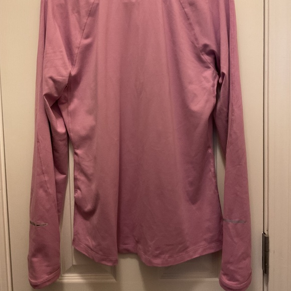 Nike Running Pullover - Picture 2 of 3